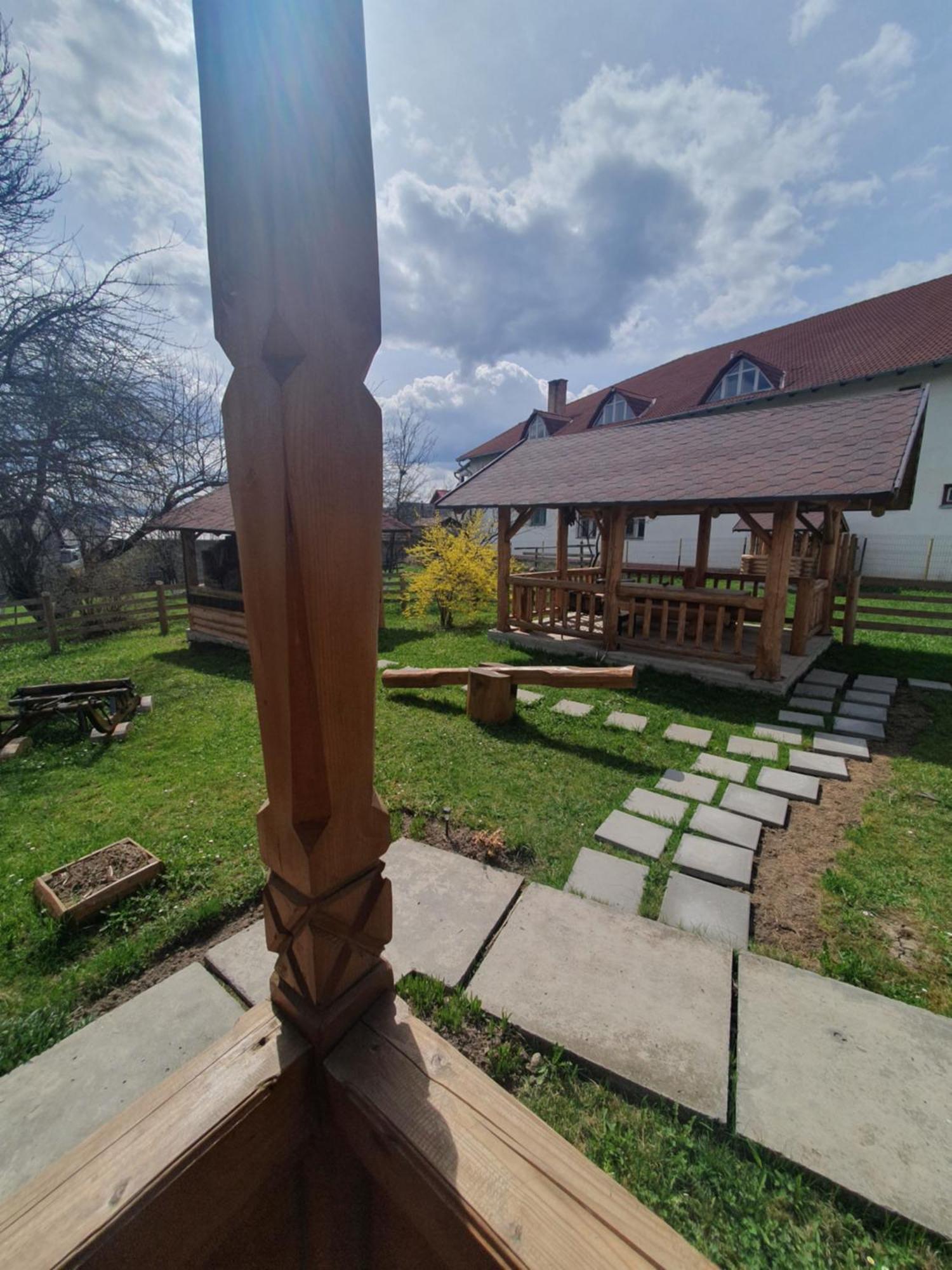 Casa Traditionala Bilbor Buitenkant foto