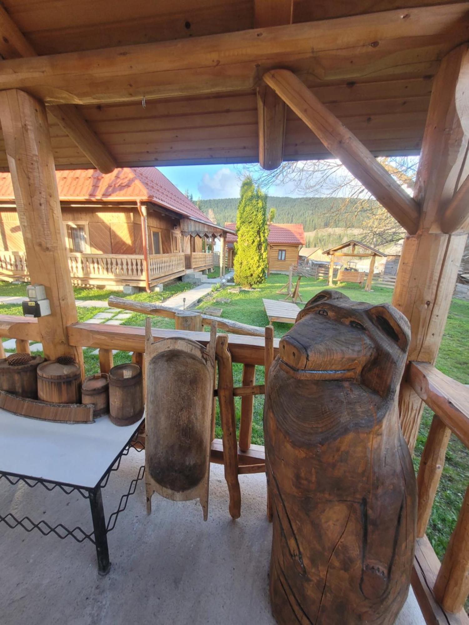 Casa Traditionala Bilbor Buitenkant foto